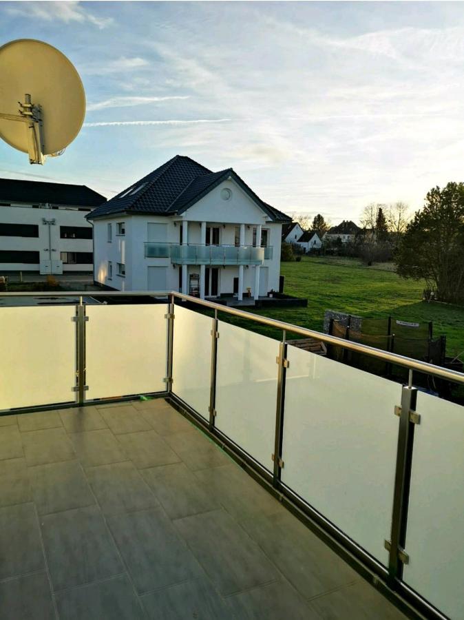 Modern Wohnen I Parkplatz I Wlan I Netflix I Balkon I 6 Schlafplaetze Apartamento Bad Oeynhausen