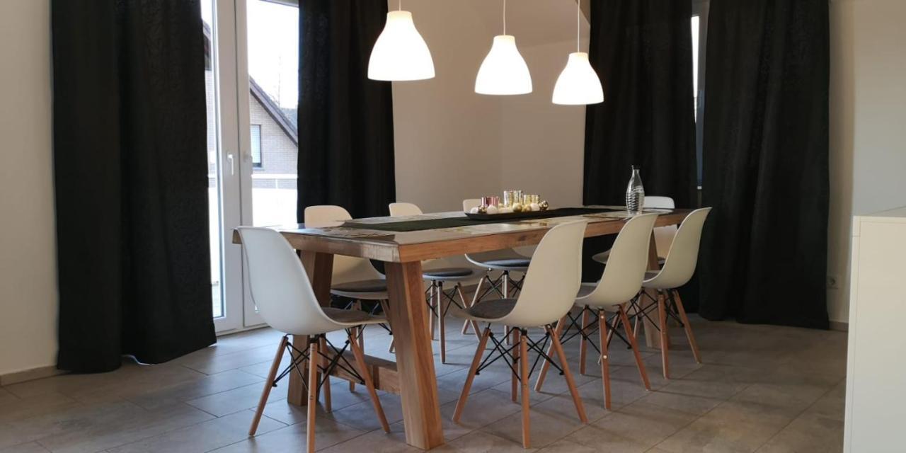 Apartment Modern Wohnen I Parkplatz I Wlan I Netflix I Balkon I 6 Schlafplaetze